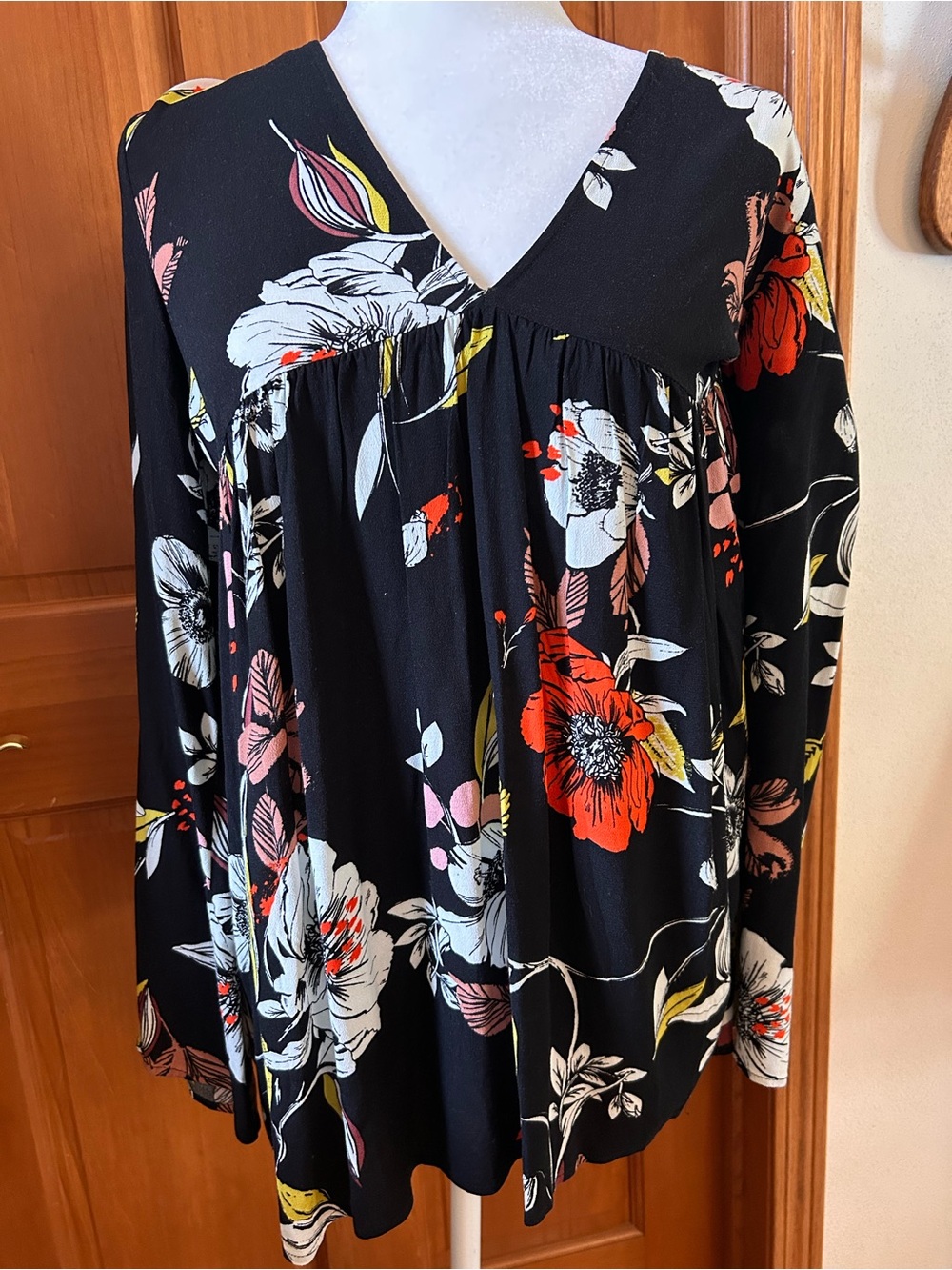 Free People Black Floral V-Neck Babydoll Blouse